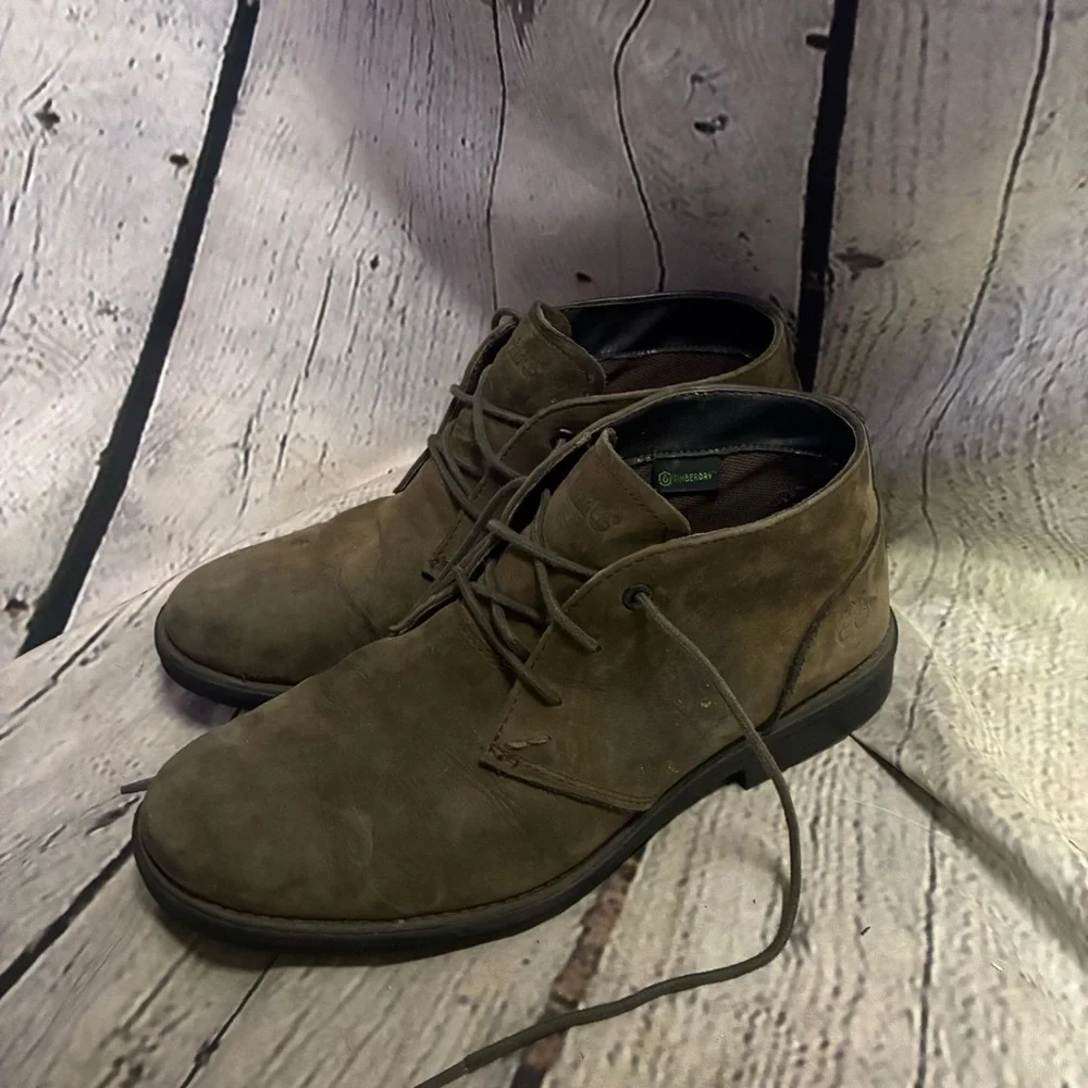 Timberland Rugged Urban Desert Chukka Waterproof Neutral Brown Suede Boots 8 GUC